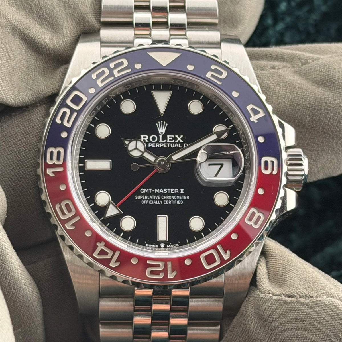 2021 Rolex GMT-Master II Pepsi 126710BLRO Black Complete 40mm