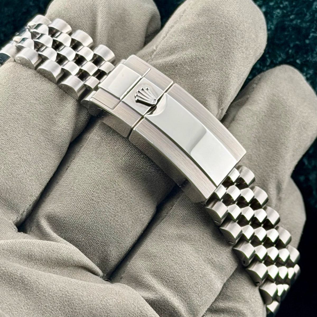 2021 Rolex GMT-Master II Pepsi 126710BLRO Black Complete 40mm