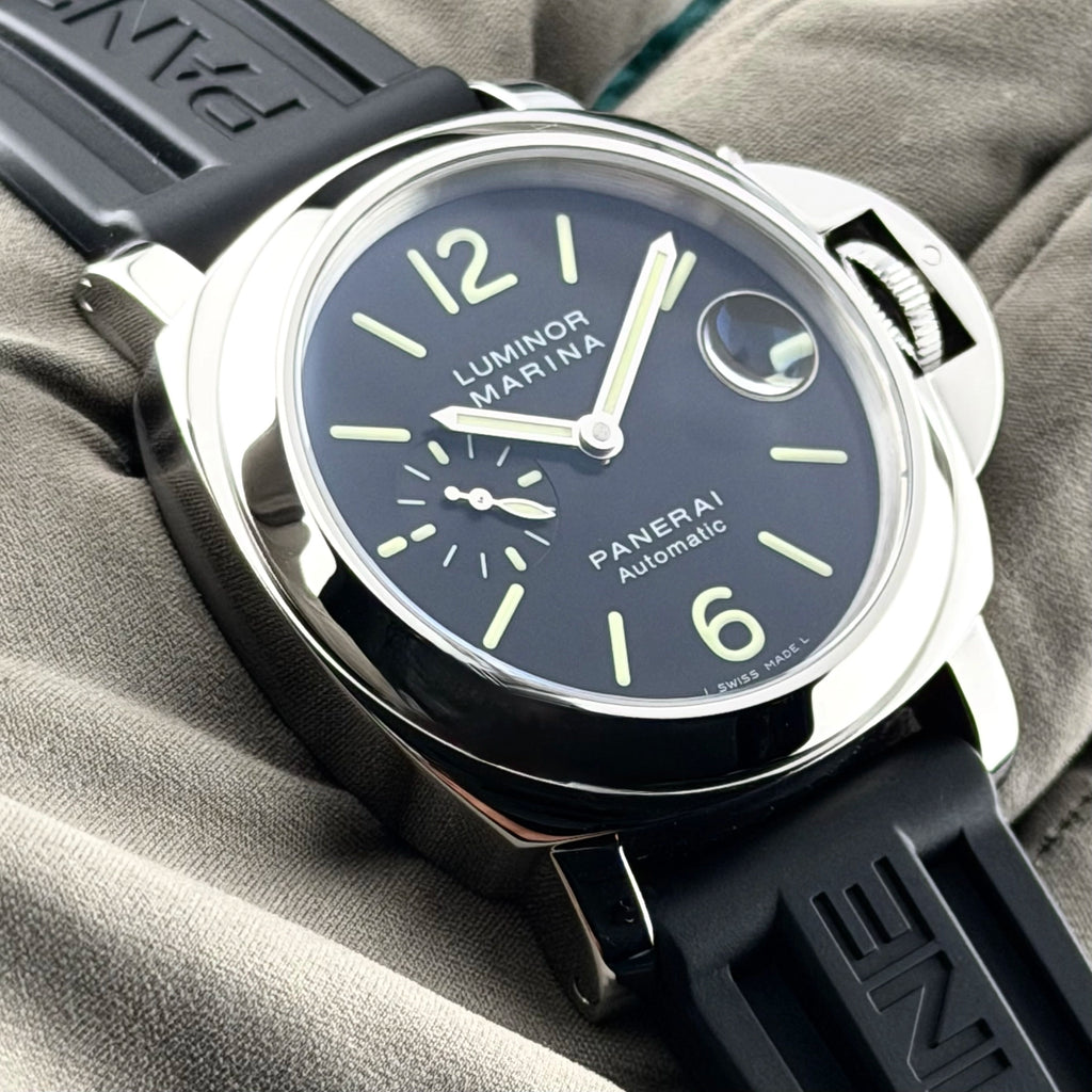 2017 Panerai Luminor Marina PAM00104 Black Arabic Complete 44mm