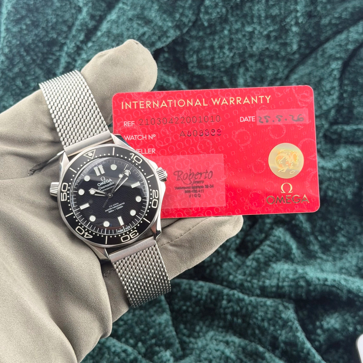 2026 Omega Seamaster Diver 300m 210.30.42.20.01.010 Black Complete