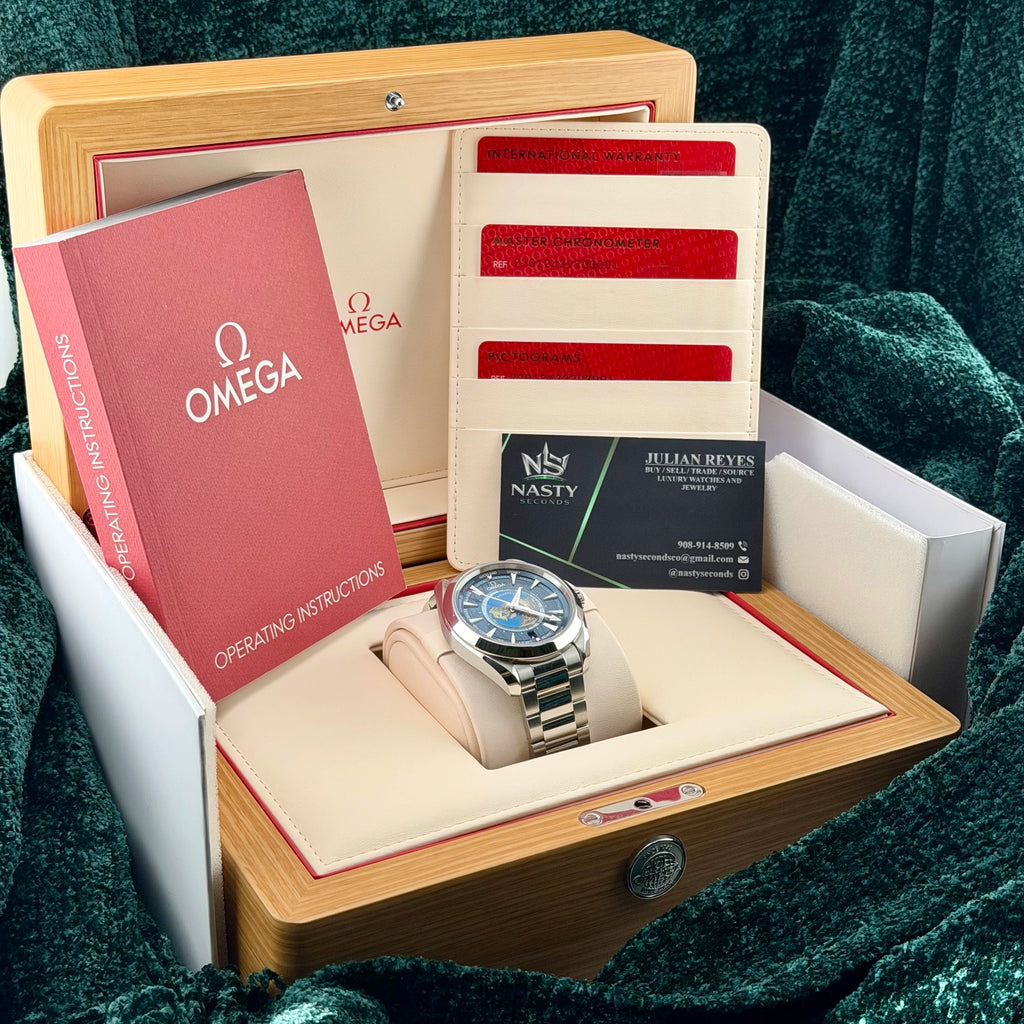 2024 Omega Seamaster Aqua Terra World Timer 220.10.43.22.03.001 Blue Complete 43mm