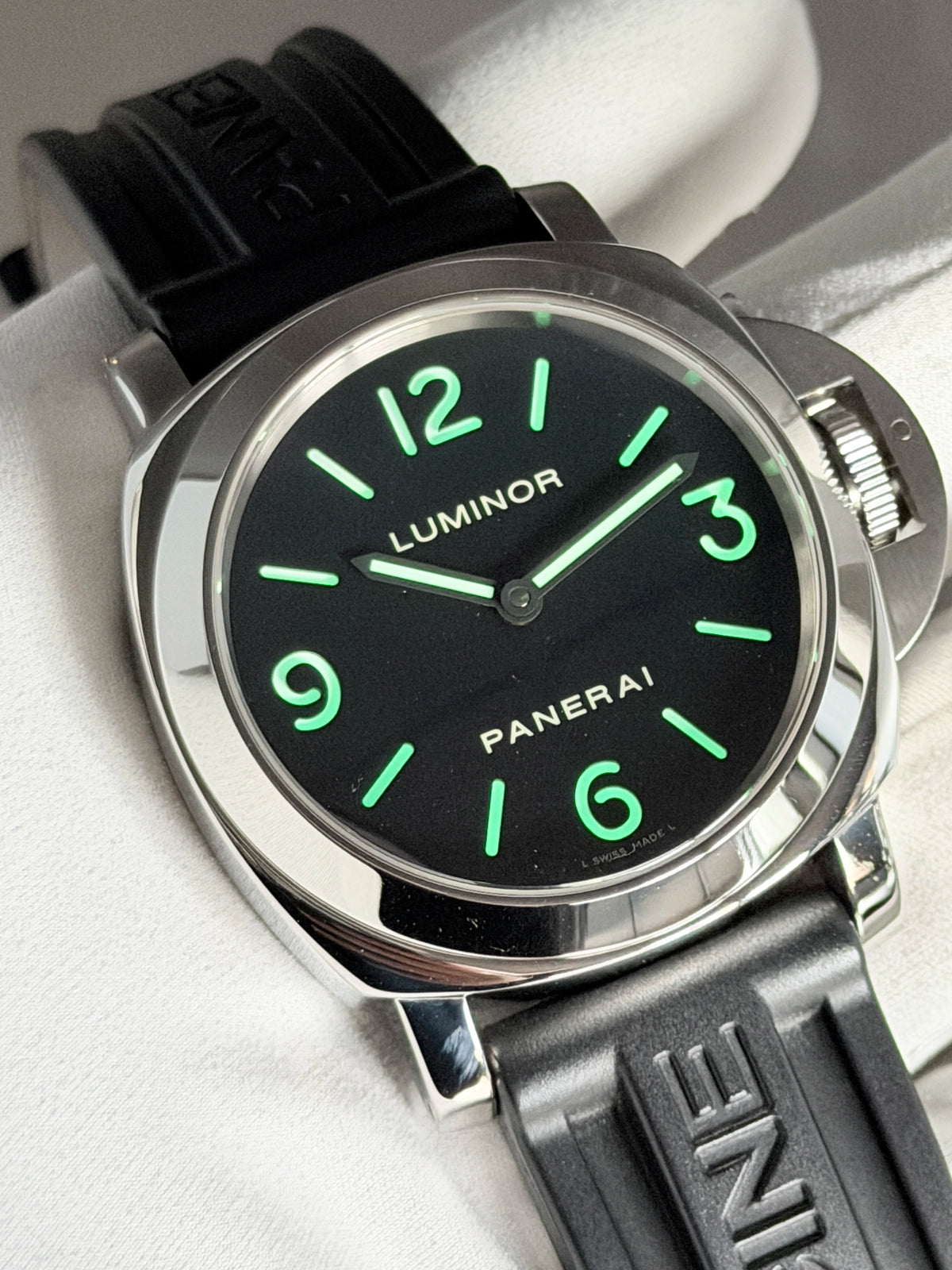2012 Panerai Luminor Base PAM 00112 Black Papers
