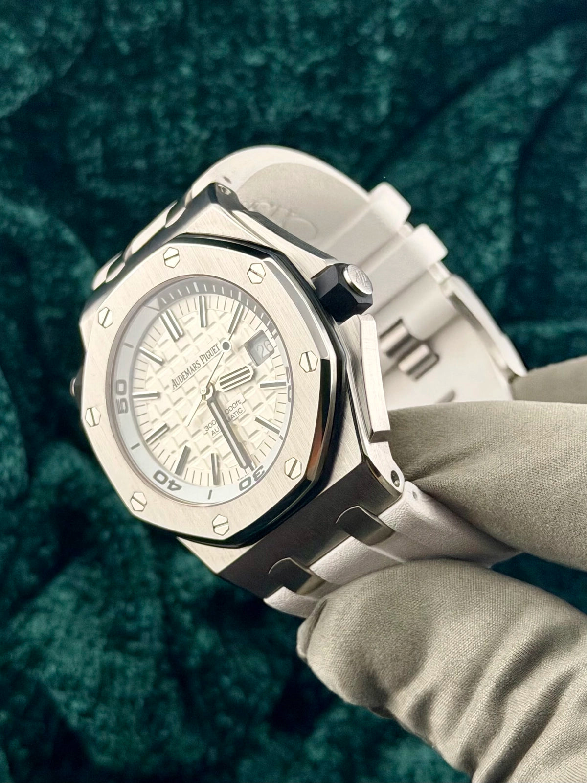 Audemars Piguet Royal Oak Offshore Diver 15710ST.OO.A002CA.02 Silver 42mm