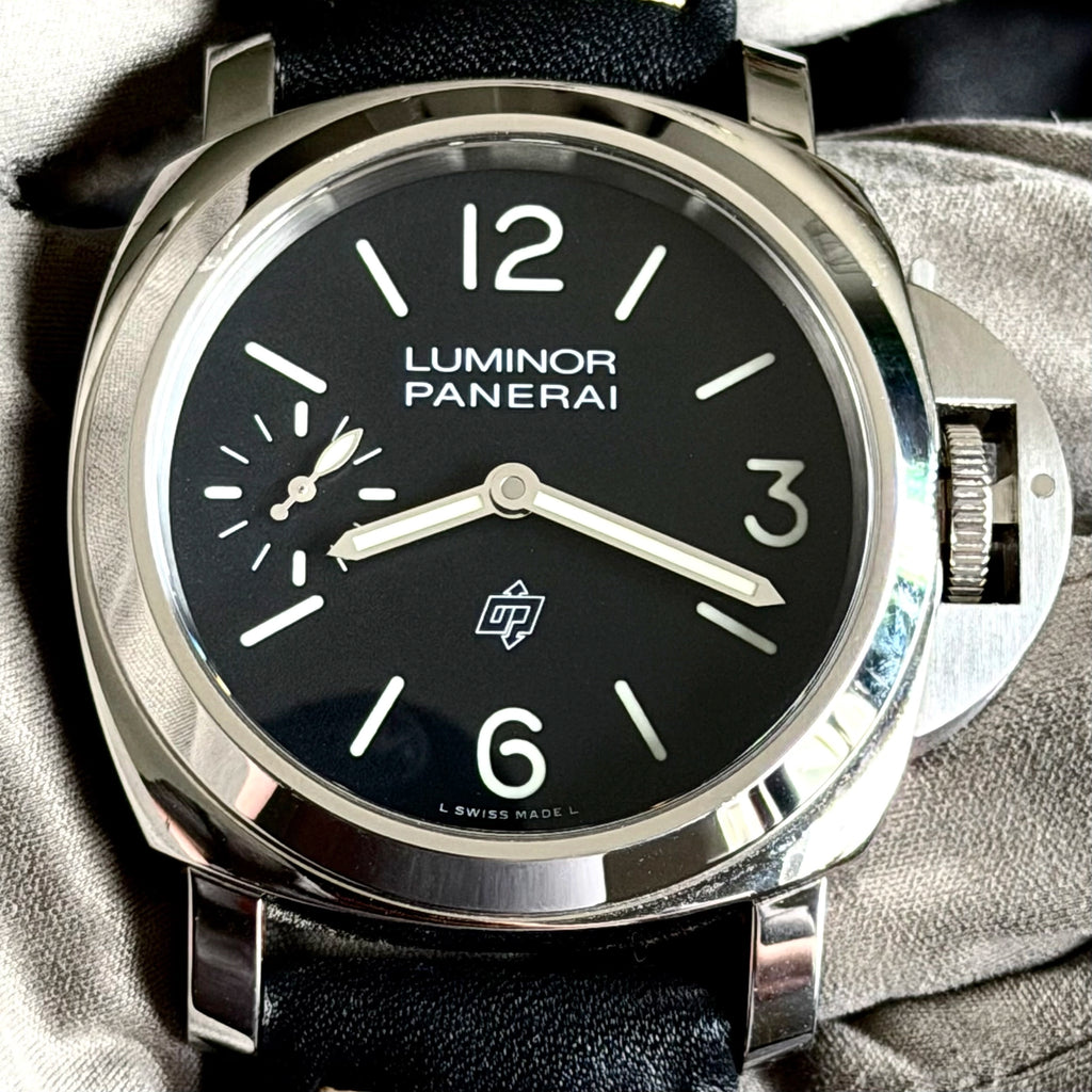 2022 Panerai Luminor Logo 44mm PAM 01084 Black Complete